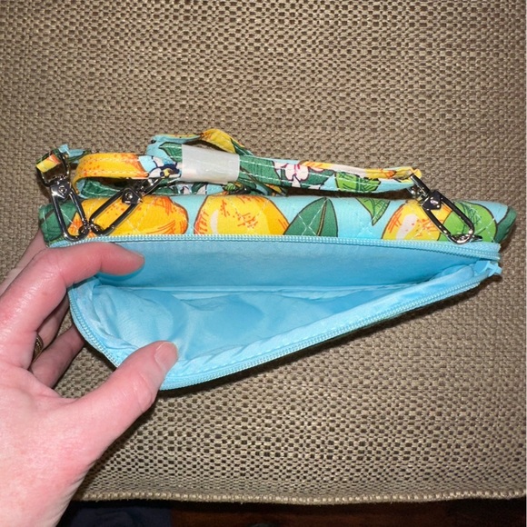 Vera Bradley Lemon Grove All-in-One Wristlet/Wallet/Crossbody Bag - Picture 2 of 8